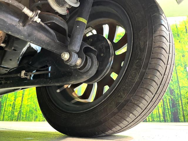 ハスラー ＪスタイルＩＩターボ　純正ナビ　衝突被害軽減システム　禁煙車　ハーフレザーシート　スマートキー　ＨＩＤヘッド　ＥＴＣ　クルコン　オートライト　オートエアコン　純正１５インチアルミ　盗難防止装置　パドルシフト（55枚目）