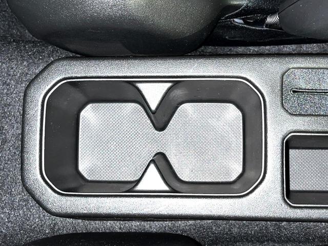 ジムニーシエラ JC 4WD 純正8型ナビ 衝突軽減 シートヒーター バックカメラ ETC Bluetooth接続 オートエアコン CD/DVD再生 スマートキー ヘッドライトウォッシャー アイドリングストップ(45枚目)