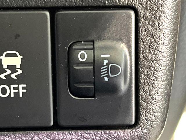 アルト L シートヒーター オーディオ CD再生 FM/AMラジオ アイドリングストップ エアコン 横滑り防止装置 リモコンキー ヘッドライトレベライザー(28枚目)