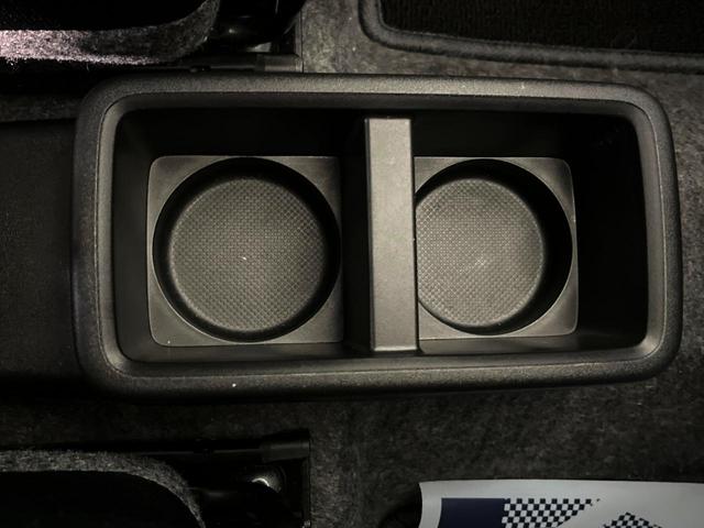 アルト L シートヒーター オーディオ CD再生 FM/AMラジオ アイドリングストップ エアコン 横滑り防止装置 リモコンキー ヘッドライトレベライザー(29枚目)