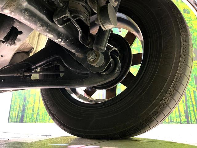 お車を安心してお乗りいただく為には、足回りの定期点検が欠かせません。サービスサポート（有償保証）では無料点検もご提供しており、安心のカーライフをお過ごしいただけるサポート体制が整っています。