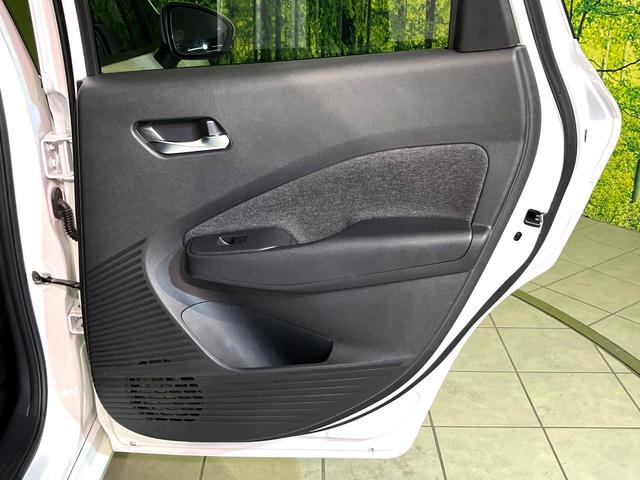 オーラ G レザーエディション 純正9型ナビ 全周囲カメラ 衝突軽減 革シート フルセグ ETC Bluetooth LEDヘッド&フォグ オートハイビーム オートライト オートエアコン スマートキー プッシュスタート 純正17AW(31枚目)