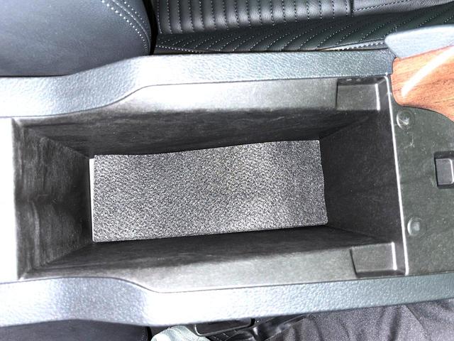 オーラ G レザーエディション 純正9型ナビ 全周囲カメラ 衝突軽減 革シート フルセグ ETC Bluetooth LEDヘッド&フォグ オートハイビーム オートライト オートエアコン スマートキー プッシュスタート 純正17AW(43枚目)