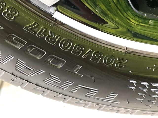 オーラ G レザーエディション 純正9型ナビ 全周囲カメラ 衝突軽減 革シート フルセグ ETC Bluetooth LEDヘッド&フォグ オートハイビーム オートライト オートエアコン スマートキー プッシュスタート 純正17AW(58枚目)