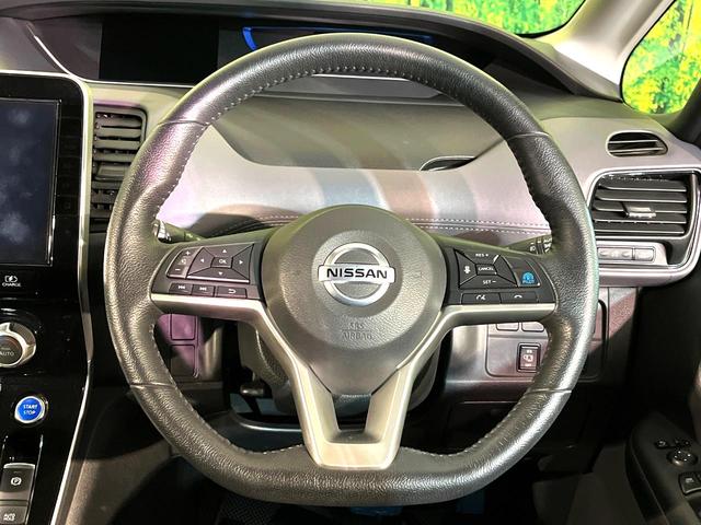 セレナ e-パワー ハイウェイスターV プロパイロット 衝突軽減 純正10型ナビ 後席モニター 全周囲カメラ ハンズフリー両側電動スライド ETC Bluetooth接続 フルセグ CD/DVD再生 ドラレコ ダブルオートエアコン(12枚目)