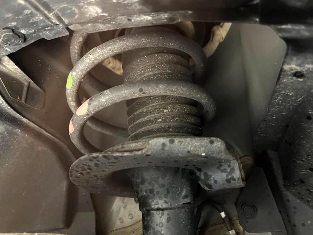 セレナ e-パワー ハイウェイスターV プロパイロット 衝突軽減 純正10型ナビ 後席モニター 全周囲カメラ ハンズフリー両側電動スライド ETC Bluetooth接続 フルセグ CD/DVD再生 ドラレコ ダブルオートエアコン(23枚目)