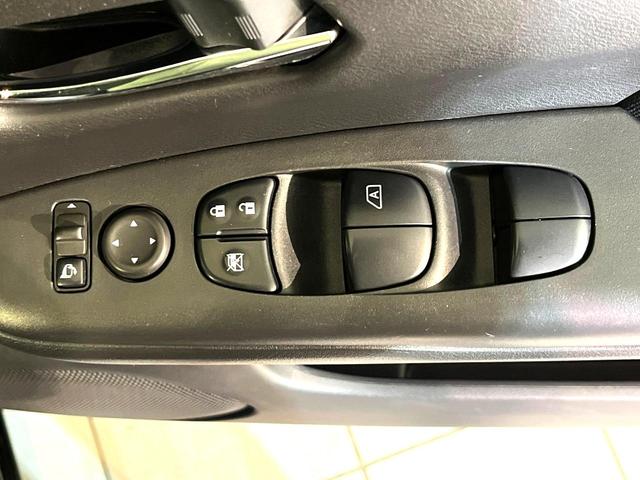 セレナ e-パワー ハイウェイスターV プロパイロット 衝突軽減 純正10型ナビ 後席モニター 全周囲カメラ ハンズフリー両側電動スライド ETC Bluetooth接続 フルセグ CD/DVD再生 ドラレコ ダブルオートエアコン(34枚目)