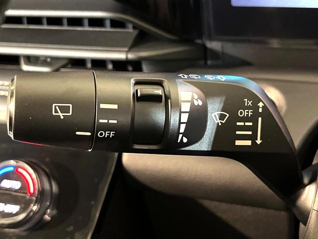 セレナ e-パワー ハイウェイスターV 登録済未使用車 プロパイロット メーカーナビ 全周囲カメラ ハンズフリー両側電動スライド デジタルインナーミラー Bluetooth接続 フルセグ ETC スマートキー ダブルオートエアコン(36枚目)