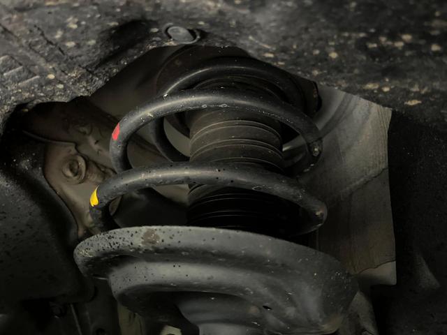 ハリアー G 衝突軽減 ナビ機能付純正ディスプレイオーディオ 電動リアゲート バックカメラ ETC2.0 LEDヘッド Bluetooth接続 フルセグ デジタルインナーミラー デュアルオートエアコン スマートキー(24枚目)