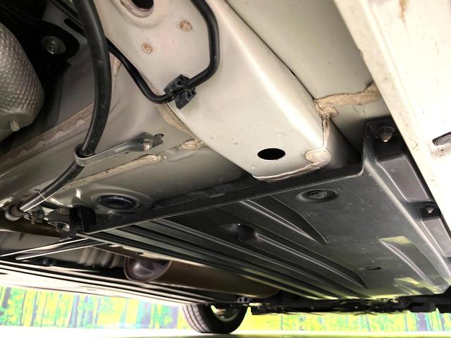 スイフト ハイブリッドRS 衝突軽減 ナビ シートヒーター LEDヘッド ETC CD/DVD再生 リアフォグ スマートキー オートライト オートエアコン パドルシフト アイドリングストップ 盗難防止装置 横滑り防止装置(22枚目)