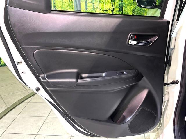 スイフト ハイブリッドRS 衝突軽減 ナビ シートヒーター LEDヘッド ETC CD/DVD再生 リアフォグ スマートキー オートライト オートエアコン パドルシフト アイドリングストップ 盗難防止装置 横滑り防止装置(47枚目)