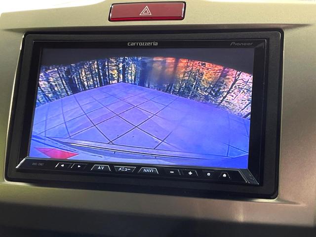 フリードスパイクハイブリッド ジャストセレクション 両側電動ドア SDナビ バックカメラ 禁煙車 ハーフレザーシート ドラレコ スマートキー HIDヘッド ETC クルコン オートエアコン 純正15インチアルミ 地デジ 横滑り防止装置(4枚目)