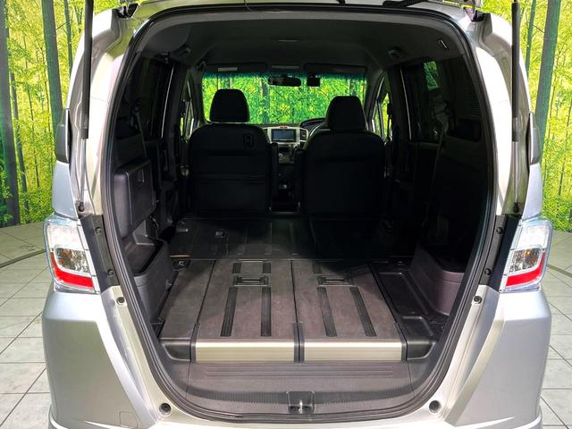 フリードスパイクハイブリッド ジャストセレクション 両側電動ドア SDナビ バックカメラ 禁煙車 ハーフレザーシート ドラレコ スマートキー HIDヘッド ETC クルコン オートエアコン 純正15インチアルミ 地デジ 横滑り防止装置(35枚目)