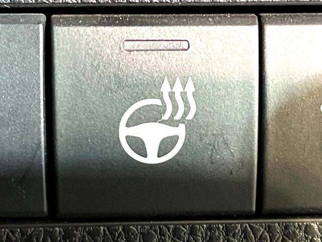 RAV4 ハイブリッドG 4WD 純正9型ナビ バックカメラ 衝突軽減 寒冷地仕様 ステアリングヒーター シートヒーター ドラレコ LEDヘッド フロントフォグ オートハイビーム オートライト オートエアコン HDMI接続(7枚目)