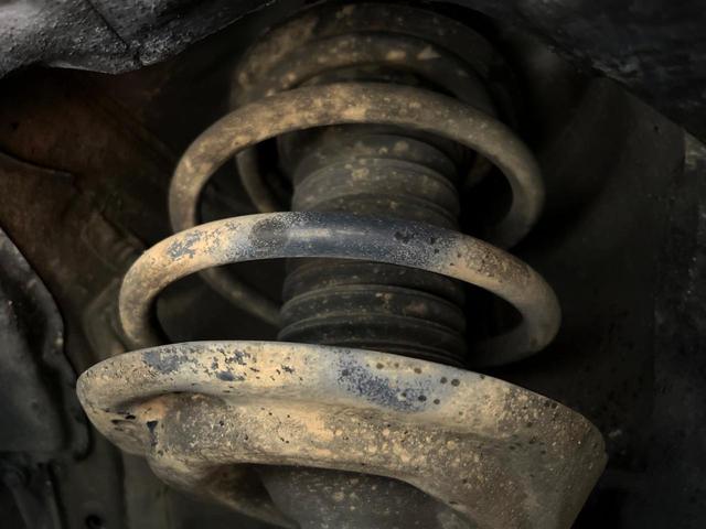 RAV4 ハイブリッドG 4WD 純正9型ナビ バックカメラ 衝突軽減 寒冷地仕様 ステアリングヒーター シートヒーター ドラレコ LEDヘッド フロントフォグ オートハイビーム オートライト オートエアコン HDMI接続(23枚目)