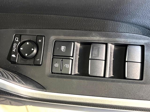 RAV4 ハイブリッドG 4WD 純正9型ナビ バックカメラ 衝突軽減 寒冷地仕様 ステアリングヒーター シートヒーター ドラレコ LEDヘッド フロントフォグ オートハイビーム オートライト オートエアコン HDMI接続(34枚目)