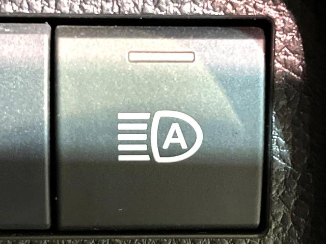 RAV4 ハイブリッドG 4WD 純正9型ナビ バックカメラ 衝突軽減 寒冷地仕様 ステアリングヒーター シートヒーター ドラレコ LEDヘッド フロントフォグ オートハイビーム オートライト オートエアコン HDMI接続(38枚目)