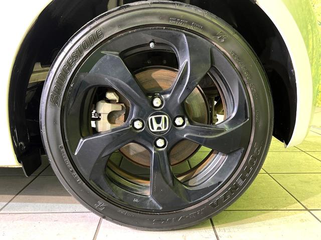 S660 α MT車 バックカメラ 衝突被害軽減システム 禁煙車 レザーシート スマートキー LEDヘッド ETC クルコン オートライト オートエアコン 純正アルミホイール 盗難防止装置 電動格納ミラー(11枚目)