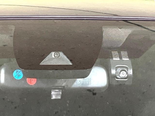 RAV4 X 衝突軽減 純正9型ナビ LEDヘッド バックカメラ Bluetooth接続 CD/DVD再生 フルセグ ドラレコ デュアルオートエアコン スマートキー UDB入力端子 オートライト(3枚目)