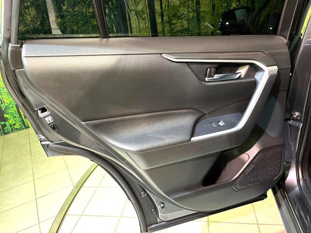 RAV4 X 衝突軽減 純正9型ナビ LEDヘッド バックカメラ Bluetooth接続 CD/DVD再生 フルセグ ドラレコ デュアルオートエアコン スマートキー UDB入力端子 オートライト(46枚目)