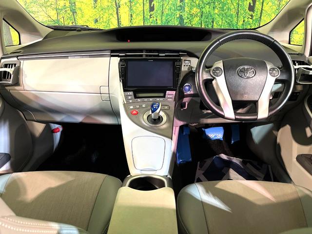 プリウス Ｇツーリングセレクション　ＢＩＧ－Ｘ９インチナビ　バックカメラ　ドライブレコーダー　ＥＴＣ　Ｂｌｕｅｔｏｏｔｈ　ＬＥＤヘッドライト　クルーズコントロール　ハーフレザーシート　１７インチ純正アルミホイール　スマートキー（2枚目）