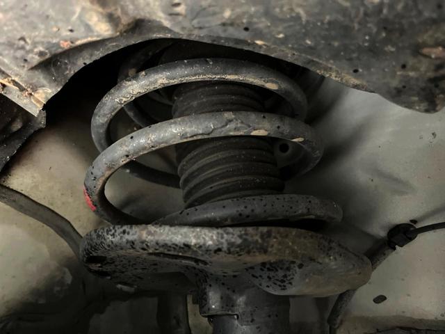 プリウス Ｇツーリングセレクション　ＢＩＧ－Ｘ９インチナビ　バックカメラ　ドライブレコーダー　ＥＴＣ　Ｂｌｕｅｔｏｏｔｈ　ＬＥＤヘッドライト　クルーズコントロール　ハーフレザーシート　１７インチ純正アルミホイール　スマートキー（20枚目）