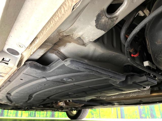 プリウス Ｇツーリングセレクション　ＢＩＧ－Ｘ９インチナビ　バックカメラ　ドライブレコーダー　ＥＴＣ　Ｂｌｕｅｔｏｏｔｈ　ＬＥＤヘッドライト　クルーズコントロール　ハーフレザーシート　１７インチ純正アルミホイール　スマートキー（23枚目）