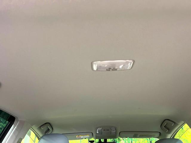 プリウス Ｇツーリングセレクション　ＢＩＧ－Ｘ９インチナビ　バックカメラ　ドライブレコーダー　ＥＴＣ　Ｂｌｕｅｔｏｏｔｈ　ＬＥＤヘッドライト　クルーズコントロール　ハーフレザーシート　１７インチ純正アルミホイール　スマートキー（29枚目）