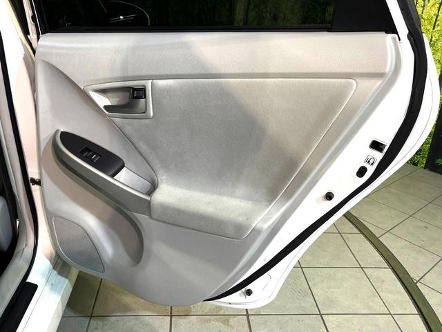 プリウス Ｇツーリングセレクション　ＢＩＧ－Ｘ９インチナビ　バックカメラ　ドライブレコーダー　ＥＴＣ　Ｂｌｕｅｔｏｏｔｈ　ＬＥＤヘッドライト　クルーズコントロール　ハーフレザーシート　１７インチ純正アルミホイール　スマートキー（36枚目）