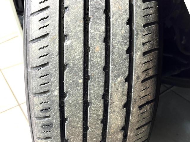 プリウス Sセーフティプラス 衝突軽減 純正ナビ LEDヘッドライト バックカメラ ドラレコ Bluetooth接続 CD/DVD再生 オートエアコン スマートキー オートライト 電動格納ミラー 盗難防止装置(51枚目)