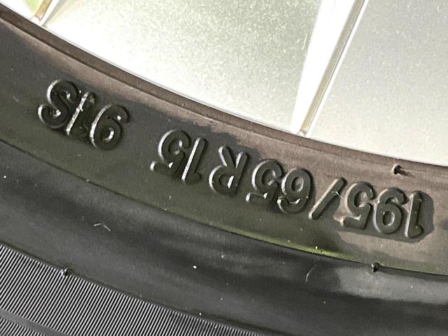 プリウス Sセーフティプラス 衝突軽減 純正ナビ LEDヘッドライト バックカメラ ドラレコ Bluetooth接続 CD/DVD再生 オートエアコン スマートキー オートライト 電動格納ミラー 盗難防止装置(54枚目)