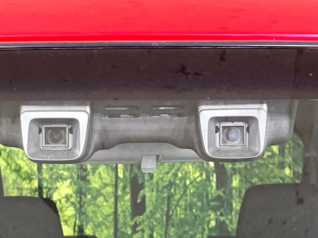 スペーシアカスタムＺ ベースグレード　４ＷＤ　衝突軽減　両側電動スライド　ナビ　シートヒーター　バックカメラ　Ｂｌｕｅｔｏｏｔｈ接続　ＥＴＣ　オーテオアコン　スマートキー　盗難防止装置　アイドリングストップ　電動格納ミラー　横滑り防止装置（3枚目）