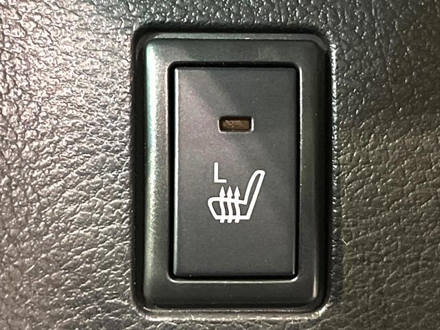 スペーシアカスタムＺ ベースグレード　４ＷＤ　衝突軽減　両側電動スライド　ナビ　シートヒーター　バックカメラ　Ｂｌｕｅｔｏｏｔｈ接続　ＥＴＣ　オーテオアコン　スマートキー　盗難防止装置　アイドリングストップ　電動格納ミラー　横滑り防止装置（7枚目）