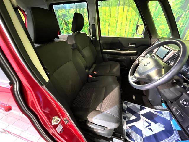スペーシアカスタムＺ ベースグレード　４ＷＤ　衝突軽減　両側電動スライド　ナビ　シートヒーター　バックカメラ　Ｂｌｕｅｔｏｏｔｈ接続　ＥＴＣ　オーテオアコン　スマートキー　盗難防止装置　アイドリングストップ　電動格納ミラー　横滑り防止装置（8枚目）