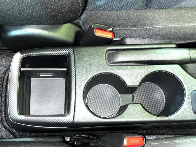 デミオ 13S 4WD 衝突軽減 マツダコネクトナビ バックカメラ Bluetooth接続 CD/DVD再生 USB入力端子 オートエアコン オートライト スマートキー アイドリングストップ 盗難防止装置(37枚目)