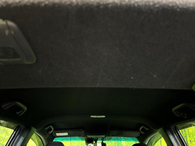 フィットハイブリッド Sパッケージ 4WD 衝突軽減 ナビ バックカメラ LEDヘッド ETC クルコン オートライト オートエアコン Bluetooth接続 CD/DVD再生 フルセグ 禁煙車 ドラレコ スマートキー(48枚目)