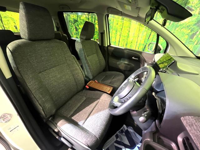 シエンタ ハイブリッドZ 4WD 全周囲カメラ ナビ機能付純正ディスプレイオーディオ 両側電動スライド シートヒーター ステアリングヒーター LEDヘッド フルセグ Bluetooth接続 オートエアコン スマートキー(8枚目)