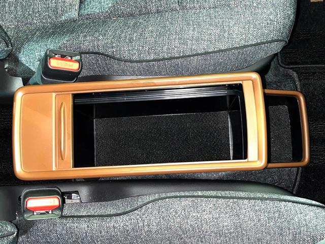 シエンタ ハイブリッドZ 4WD 全周囲カメラ ナビ機能付純正ディスプレイオーディオ 両側電動スライド シートヒーター ステアリングヒーター LEDヘッド フルセグ Bluetooth接続 オートエアコン スマートキー(41枚目)