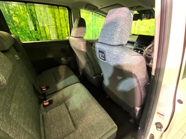 シエンタ ハイブリッドZ 4WD 全周囲カメラ ナビ機能付純正ディスプレイオーディオ 両側電動スライド シートヒーター ステアリングヒーター LEDヘッド フルセグ Bluetooth接続 オートエアコン スマートキー(44枚目)