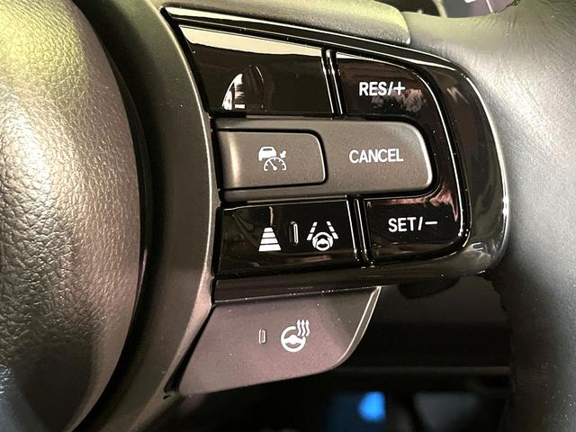 ヴェゼル e:HEV Z 登録済未使用車 純正ナビ 全周囲カメラ ホンダセンシング レーダークルーズ ハーフレザーシート コーナーセンサー スマートキー LEDヘッド ETC2.0 車線逸脱警報 オートライト デュアルエアコン(7枚目)