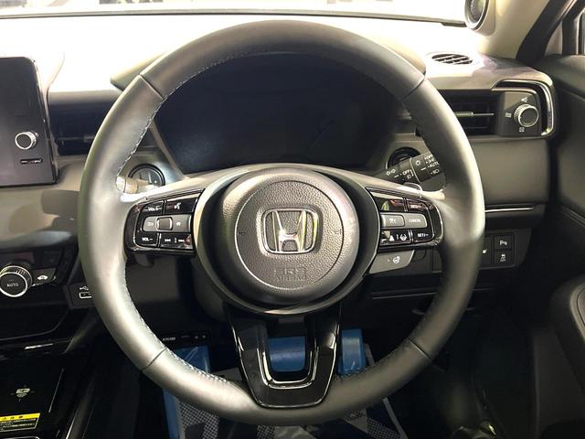 ヴェゼル e:HEV Z 登録済未使用車 純正ナビ 全周囲カメラ ホンダセンシング レーダークルーズ ハーフレザーシート コーナーセンサー スマートキー LEDヘッド ETC2.0 車線逸脱警報 オートライト デュアルエアコン(11枚目)