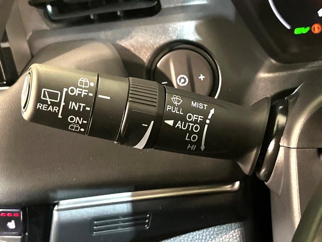 ヴェゼル e:HEV Z 登録済未使用車 純正ナビ 全周囲カメラ ホンダセンシング レーダークルーズ ハーフレザーシート コーナーセンサー スマートキー LEDヘッド ETC2.0 車線逸脱警報 オートライト デュアルエアコン(30枚目)