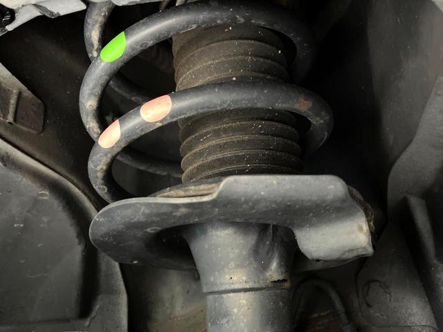 セレナ e-パワー ハイウェイスターV 両側電動ドア 純正SDナビ 全周囲カメラ 衝突被害軽減システム レーダークルーズ 禁煙車 レザーシート ドラレコ コーナーセンサー スマートキー LEDヘッド ビルトインETC 車線逸脱警報(20枚目)