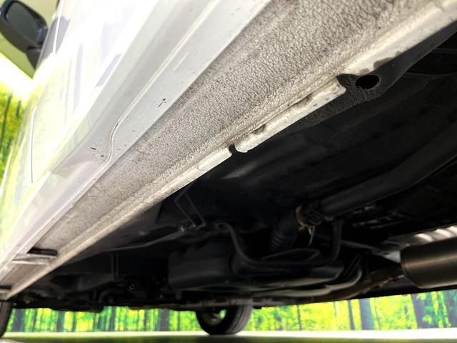 N-BOXカスタム Lターボ スタイル+ブラック ターボ 両側電動ドア 純正SDナビ バックカメラ 衝突被害軽減システム レーダークルーズ 禁煙車 コーナーセンサー スマートキー LEDヘッド ビルトインETC 車線逸脱警報 オートライト(21枚目)