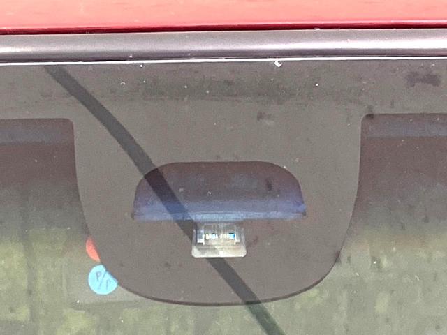 Ｎ－ＢＯＸカスタム Ｇ・Ｌパッケージ　４ＷＤ　衝突軽減　ナビ　電動スライド　シートヒーター　バックカメラ　ＥＴＣ　Ｂｌｕｅｔｏｏｔｈ接続　ＣＤ／ＤＶＤ再生　オートエアコン　オートライト　スマートキー　横滑り防止装置　電動格納ミラー（3枚目）