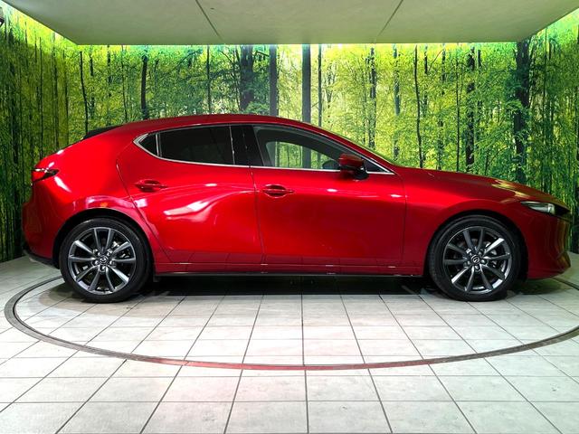 MAZDA3ファストバック 20Sプロアクティブ ツーリングセレクション メーカー8.8型ナビ 全周囲カメラ 衝突軽減 赤革シート ステアリングヒーター シートヒーター ドラレコ Bluetooth ETC LEDヘッド オートハイビーム オートライト オートエアコン(61枚目)