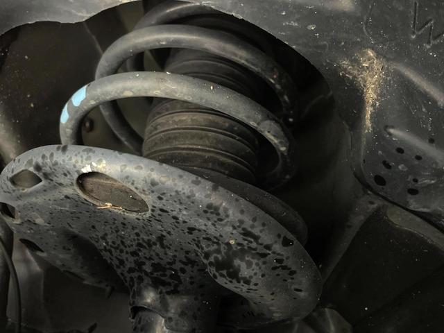 エスクァイア Ｇｉ　純正９型ナビ　バックカメラ　衝突軽減　両側電動スライド　シートヒーター　クルコン　Ｂｌｕｅｔｏｏｔｈ　ＥＴＣ　ＬＥＤヘッド　フロントフォグ　オートハイビーム　オートライト　デュアルオートエアコン（23枚目）