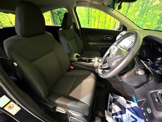 ヴェゼル ハイブリッドX 4WD 純正ナビ バックカメラ 衝突軽減 シートヒーター クルコン フルセグ ドラレコ Bluetooth LEDヘッド フロントフォグ オートライト オートエアコン スマートキー 電動格納ミラー(8枚目)