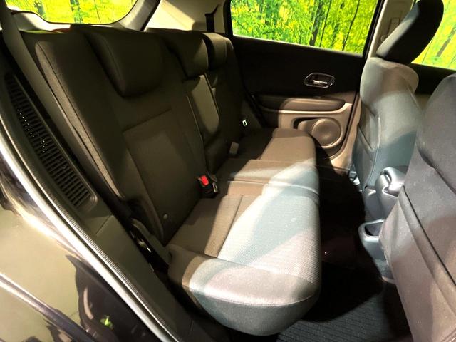 ヴェゼル ハイブリッドX 4WD 純正ナビ バックカメラ 衝突軽減 シートヒーター クルコン フルセグ ドラレコ Bluetooth LEDヘッド フロントフォグ オートライト オートエアコン スマートキー 電動格納ミラー(9枚目)