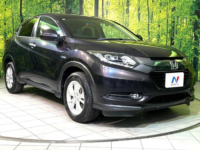 ヴェゼル ハイブリッドX 4WD 純正ナビ バックカメラ 衝突軽減 シートヒーター クルコン フルセグ ドラレコ Bluetooth LEDヘッド フロントフォグ オートライト オートエアコン スマートキー 電動格納ミラー(16枚目)